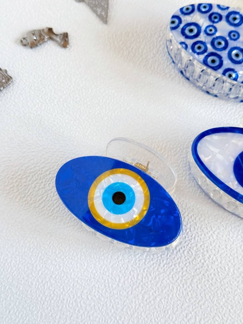 Blue eye hair clip